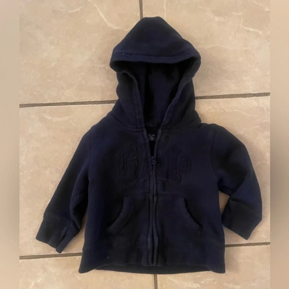 10/$20🔥Baby Gap Sweatshirt‎